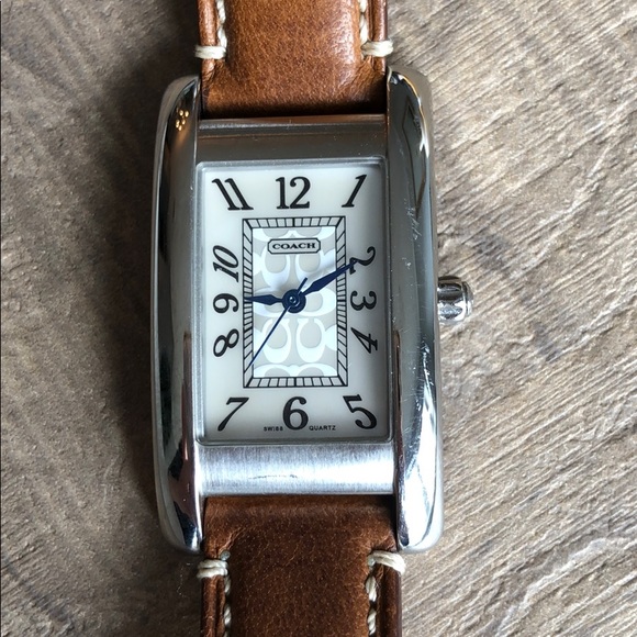 ⭐️COACH GENUINE LEATHER BRACELET WATCH⭐️ - Picture 7 of 7